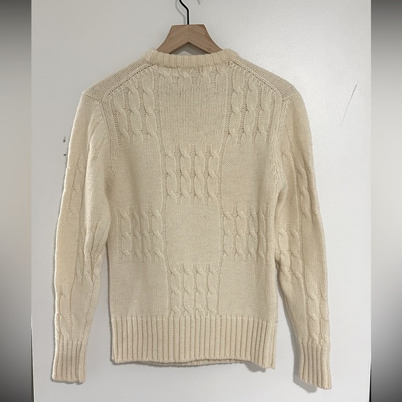 VINTAGE | HARDY AMIES | 100% Pure Wool Knit Sweater - Picture 3 of 5